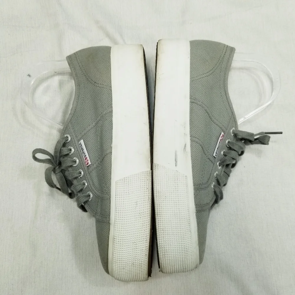 Superga has mark
